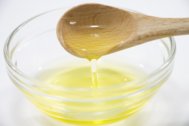 えごま油とごま油の違いとは？栄養比較！生・加熱どちらが適してる？