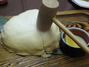 牛タンの塩釜焼きをダッチオーブンで作る！簡単レシピ【ヒルナンデス】
