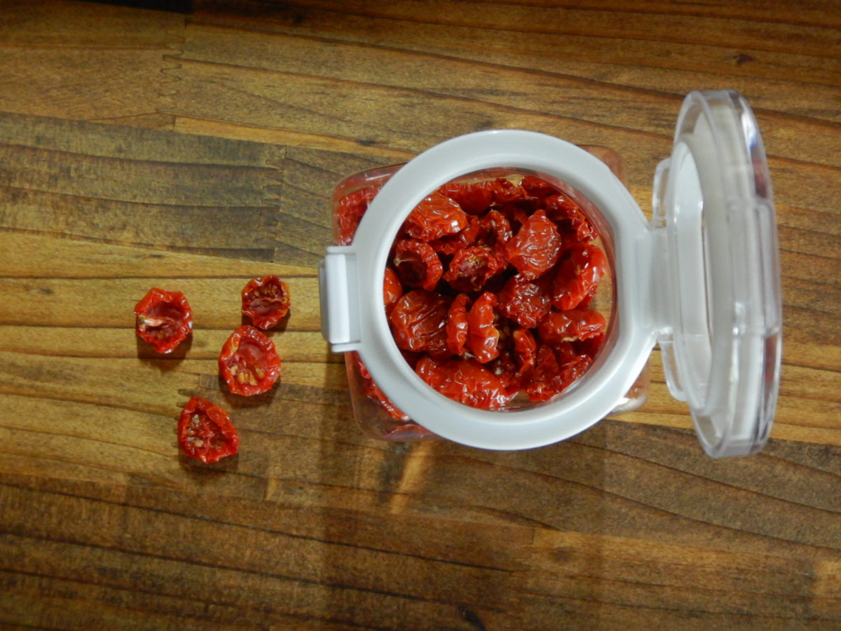 ドライトマトの作り方！オーブン・電子レンジ・天日干しどれが簡単？